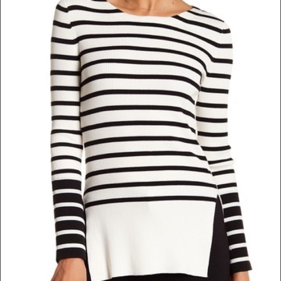 Striped slit sleeve tunic in white and black..... - Picture 8 of 8